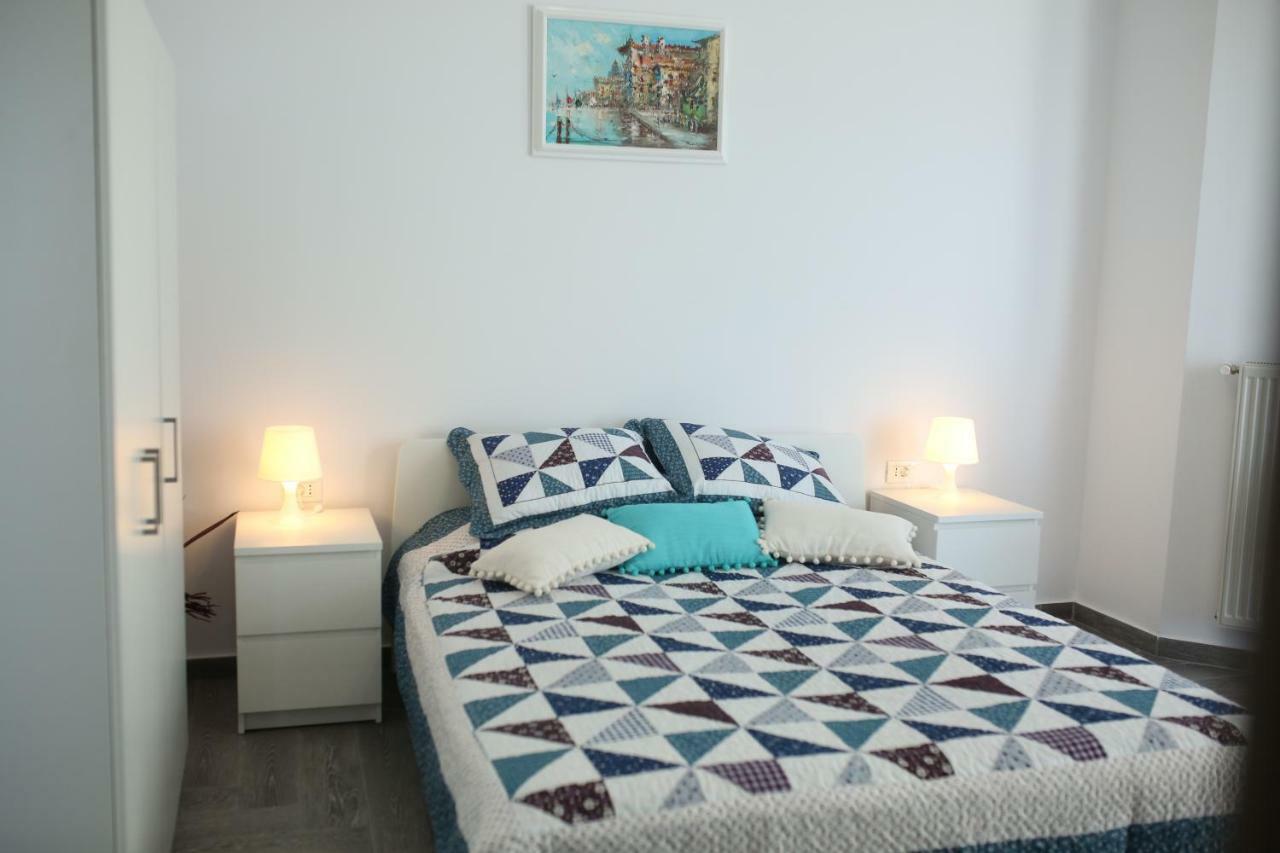 Alexandra Soleil Apartment Navodari Luaran gambar